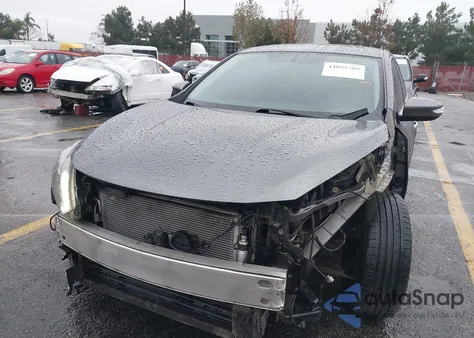 2017 Nissan Altima 2.5 Sl z USA, uszkodzony, nr VIN 1N4AL3AP6HC140188